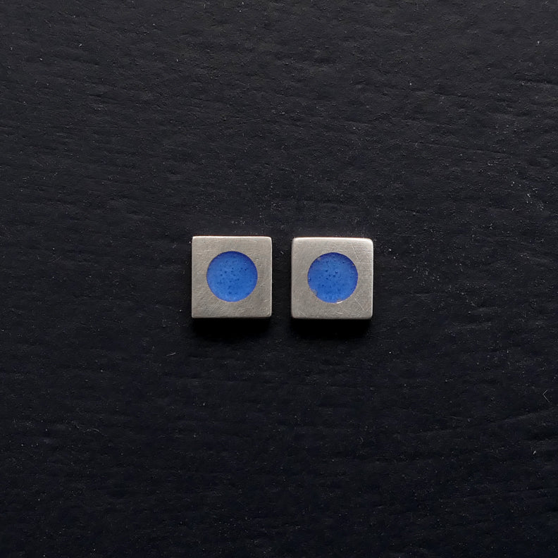 Tiny-5mm-square-sterling-silver-stud-earring-with-enamel-colour-in-centre