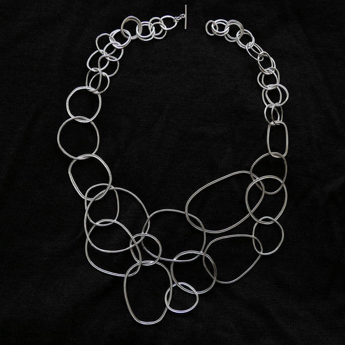 Large loose-link silver necklace
