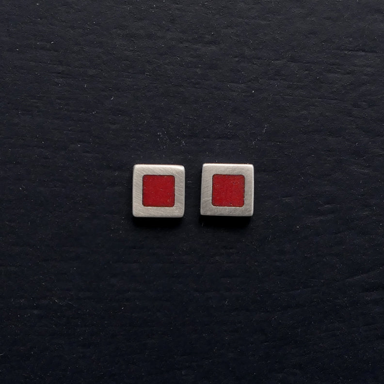 Tiny-5mm-square-sterling-silver-stud-earring-with-enamel-colour-in-centre