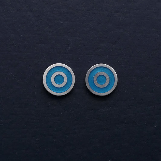 Small-flat-round-ear-studs-with-turquoise-blue-coloured-enamel-in-the-centre