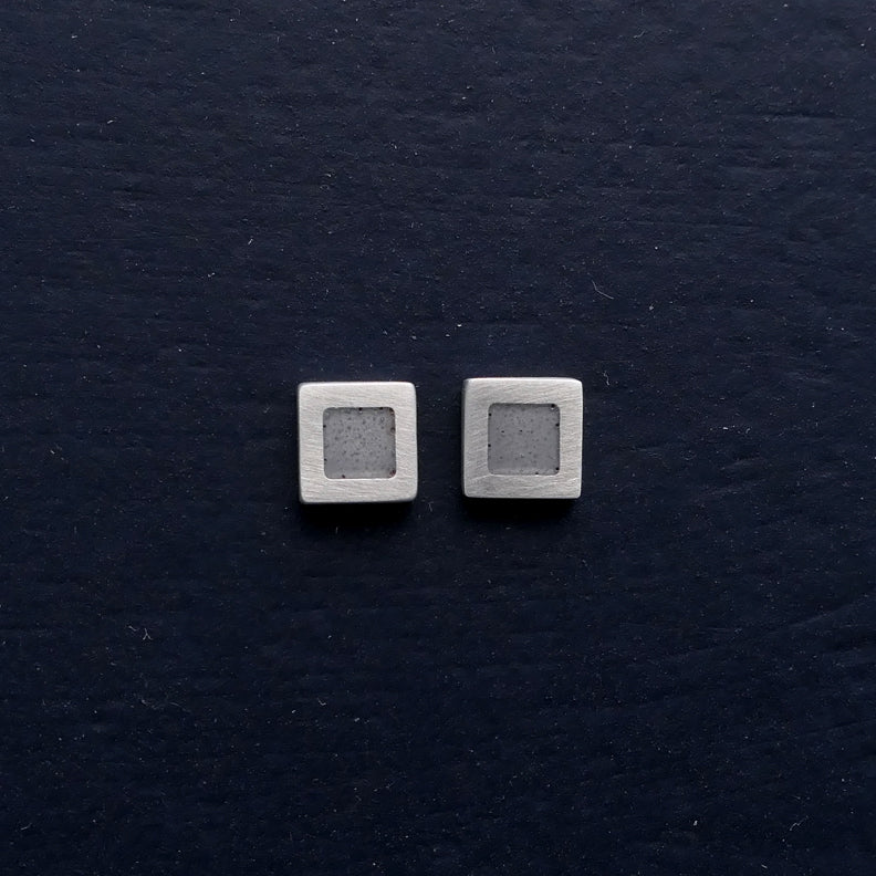 Tiny-5mm-square-sterling-silver-stud-earring-with-enamel-colour-in-centre
