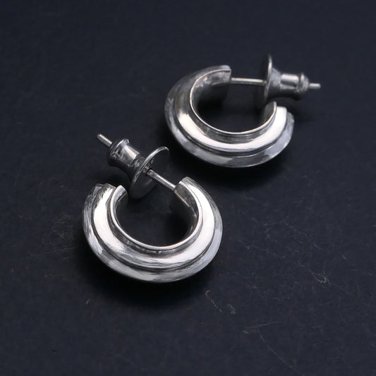 Ridged Earrings, stud fitting